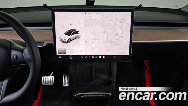 Tesla Model Y Long Range AWD 2022 — фото 13