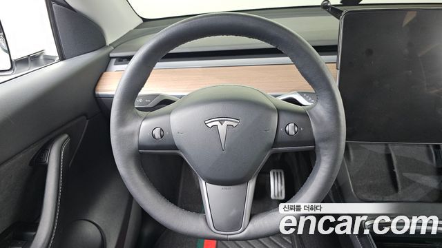 Tesla Model Y Long Range AWD 2022 — фото 15