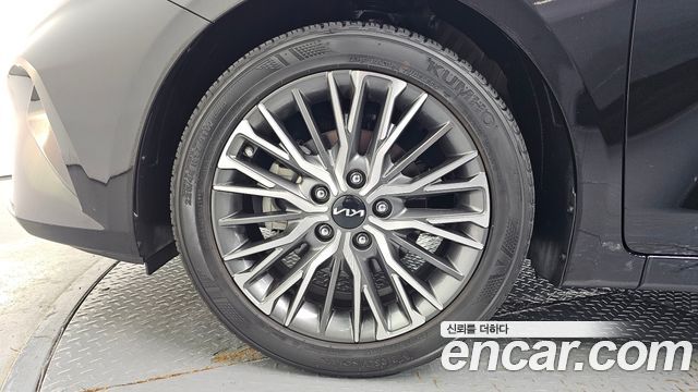 Kia K3 (II) 1.6 Prestige 2024 — фото 5