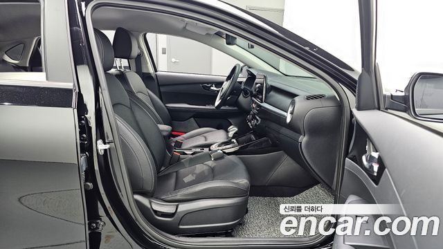 Kia K3 (II) 1.6 Prestige 2024 — фото 26