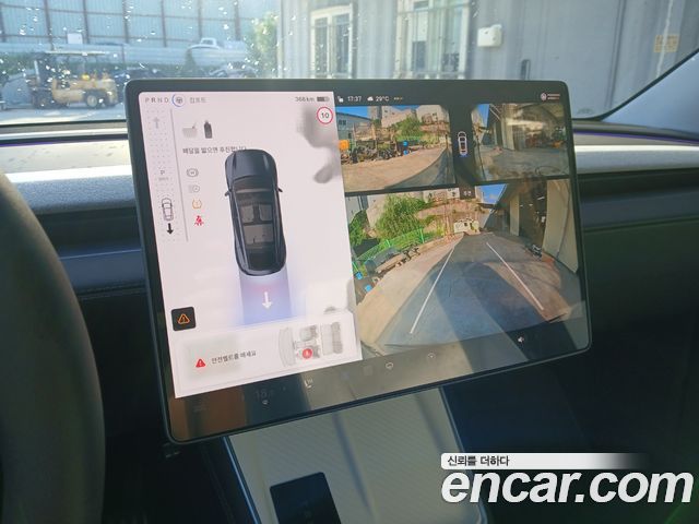 Tesla Model Y Long Range AWD 2025 — фото 15