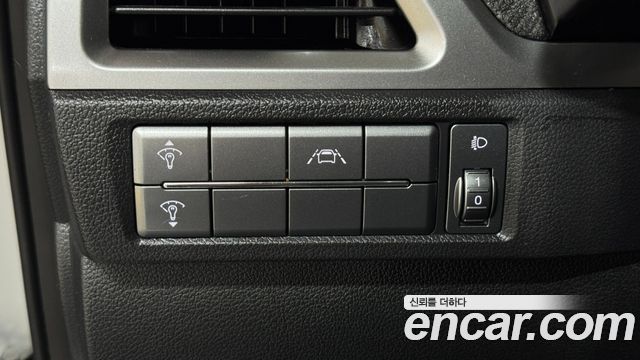 KG Mobility (SsangYong) Beautiful Korando Diesel 1.6 4WD C5 Plus 2021 — фото 16