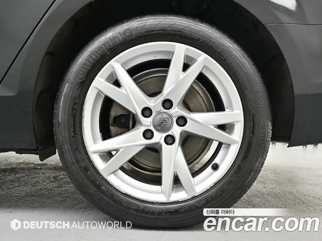 Audi A4 (B9) 30 TDI Premium 2018 — фото 5