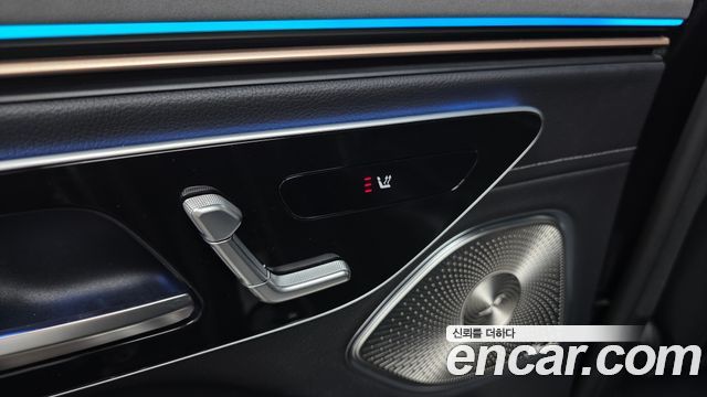 Mercedes-Benz EQS SUV (X296) EQS580 4MATIC 2023 — фото 35