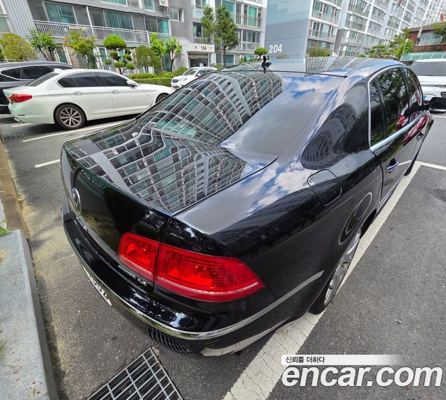 Volkswagen Phaeton V8 4.2 NWB VW611 2011 — фото 2