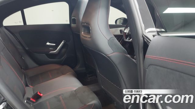 Mercedes-Benz CLA-Class (C118) CLA250 4MATIC 2023 — фото 10