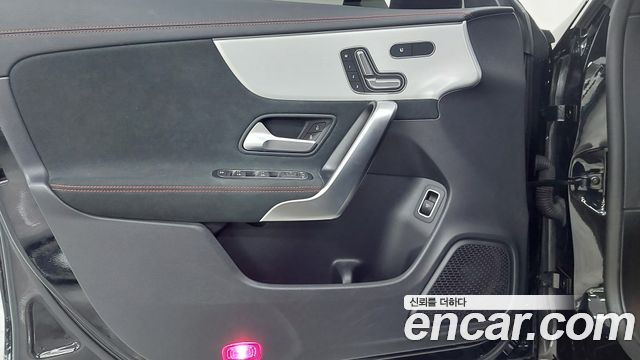 Mercedes-Benz CLA-Class (C118) CLA250 4MATIC 2023 — фото 19