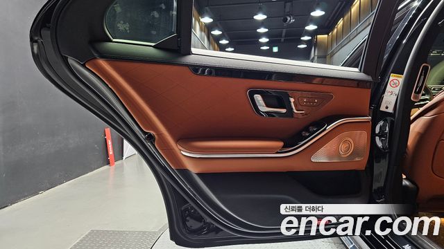 Mercedes-Benz S-Class (W223) S500L 4MATIC 2025 — фото 25