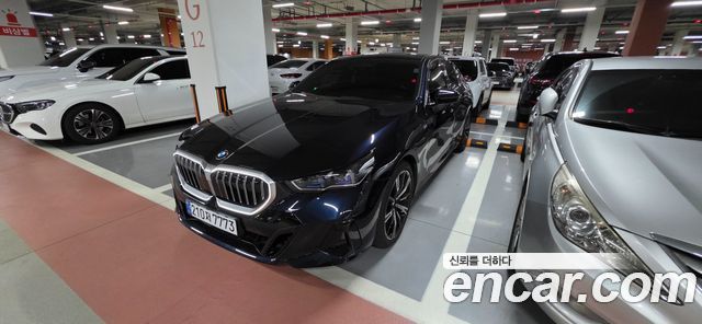 BMW 5 Series (G60) 530i xDrive M Sport