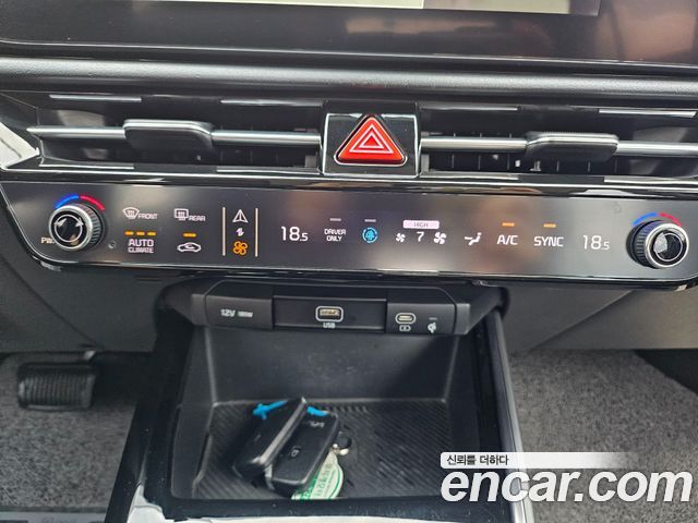 Kia Niro Prestige 2022 — фото 15