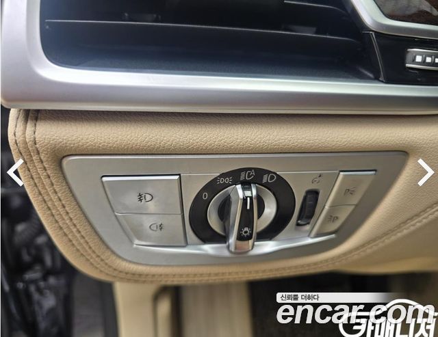 BMW 7 Series (G11) 750Li xDrive Luxury 2016 — фото 16