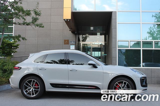 Porsche Macan 2.9 S 2022 — фото 3