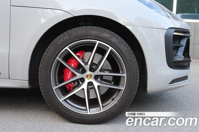 Porsche Macan 2.9 S 2022 — фото 23