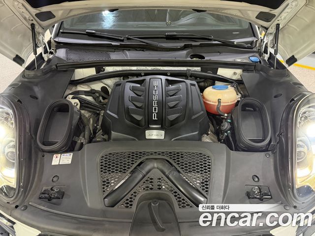 Porsche Macan 3.0 S 95B 2017 — фото 22