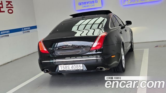Jaguar XJ 2.0 Luxury SWB X351 2015 — фото 4