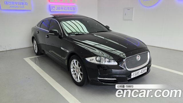 Jaguar XJ 2.0 Luxury SWB X351 2015 — фото 7
