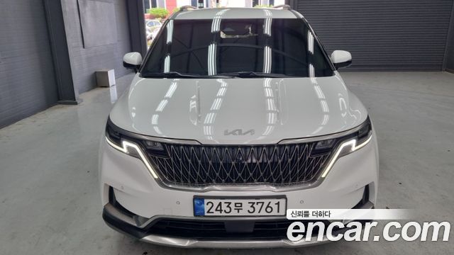 Kia Carnival (IV) Gasoline 9-Seater Signature 2023 — фото 3