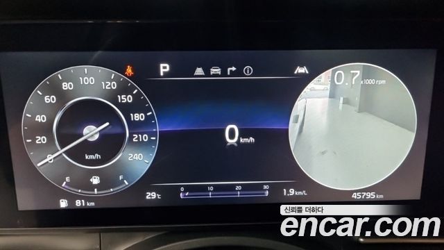 Kia Carnival (IV) Gasoline 9-Seater Signature 2023 — фото 8