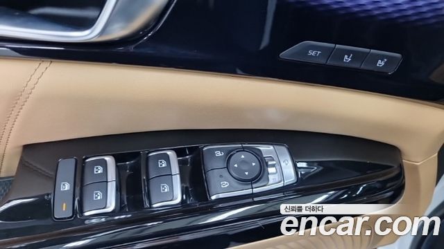 Kia Carnival (IV) Gasoline 9-Seater Signature 2023 — фото 18