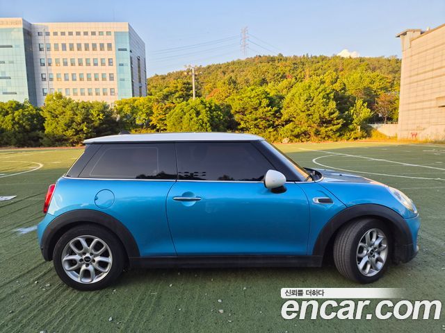 MINI Cooper D HIGH 3rd 2015 — фото 9