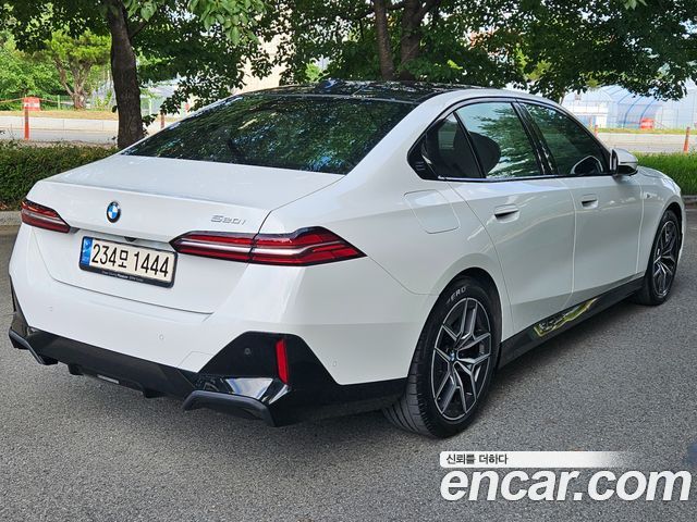 BMW 5 Series (G60) 520i M Sport 2024 — фото 6