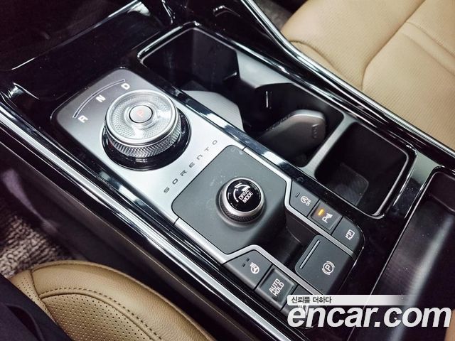 Kia Sorento (IV) Gasoline 2.5T 2WD Noblesse 2025 — фото 9