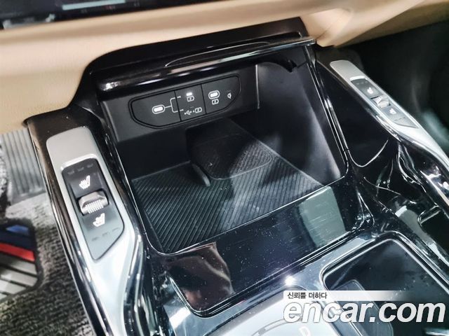 Kia Sorento (IV) Gasoline 2.5T 2WD Noblesse 2025 — фото 18