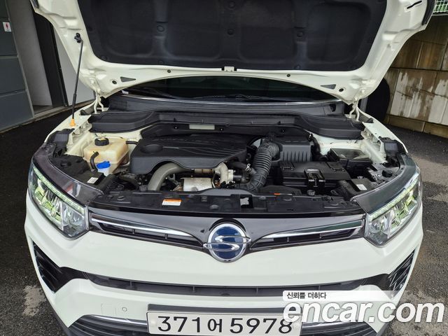 KG Mobility (SsangYong) Very New Tivoli Gasoline 1.5 2WD V3 2022 — фото 4