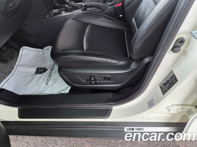 KG Mobility (SsangYong) Very New Tivoli Gasoline 1.5 2WD V3 2022 — фото 16