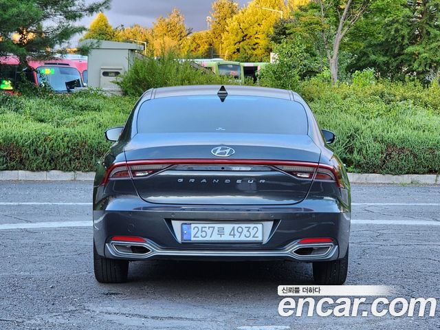 Hyundai Grandeur (IG) 2.5 Premium Choice 2021 — фото 3