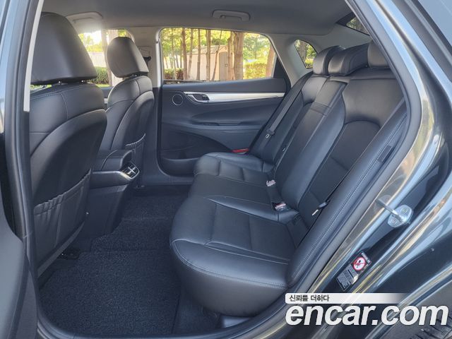 Hyundai Grandeur (IG) 2.5 Premium Choice 2021 — фото 17