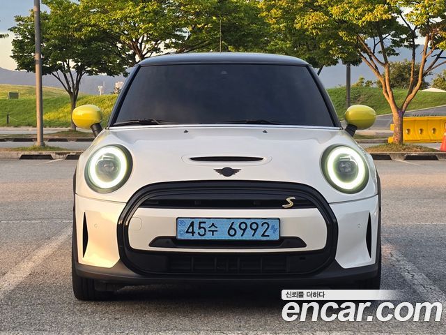 MINI Cooper Electric SE Electric 3rd