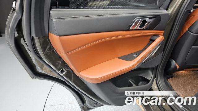 BMW X6 (G06) xDrive40i M Sport 2022 — фото 25