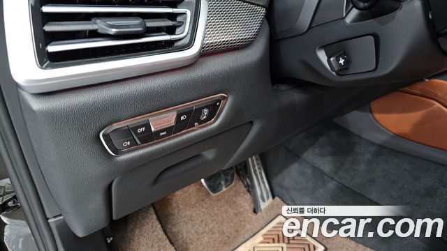 BMW X6 (G06) xDrive40i M Sport 2022 — фото 28