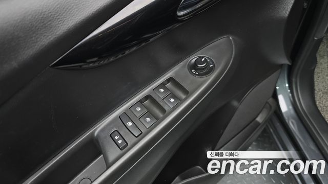 Chevrolet Spark Premier 2021 — фото 15