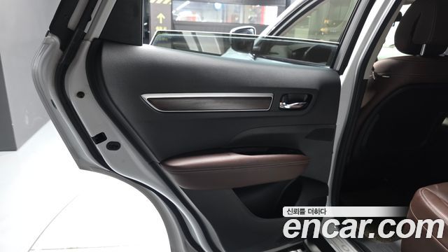 Renault Korea QM6 2.0 LPe RE Signature 2WD 2020 — фото 31