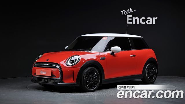 MINI Cooper Classic Third Generation 2024 — фото 1