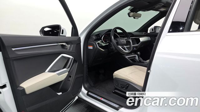Audi Q3 (F3) 35 TDI Premium 2023 — фото 10