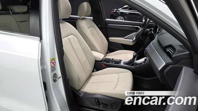 Audi Q3 (F3) 35 TDI Premium 2023 — фото 15