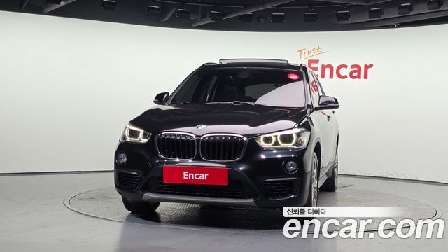 BMW X1 (F48) xDrive 20d Joy 2018 — фото 3