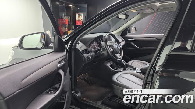 BMW X1 (F48) xDrive 20d Joy 2018 — фото 10