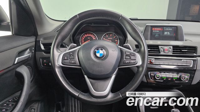 BMW X1 (F48) xDrive 20d Joy 2018 — фото 13