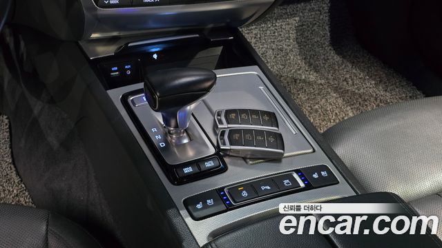 Genesis G80 3.3 GDI AWD Luxury 2018 — фото 9