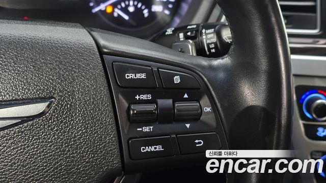 Genesis G80 3.3 GDI AWD Luxury 2018 — фото 16