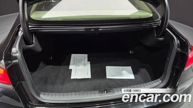 Genesis G80 3.3 GDI AWD Luxury 2018 — фото 17