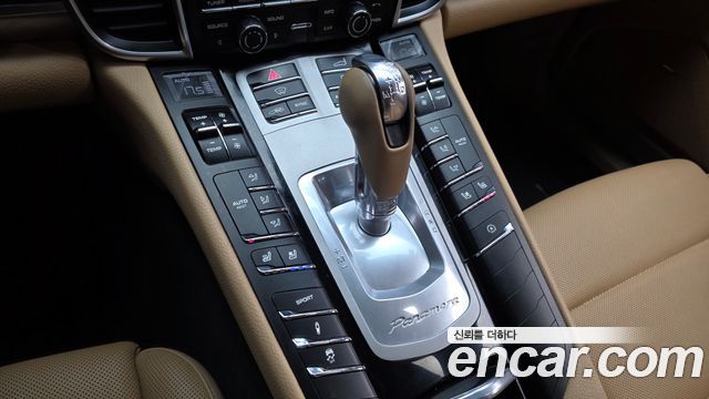 Porsche Panamera 3.6 AWD Edition 970 2016 — фото 9