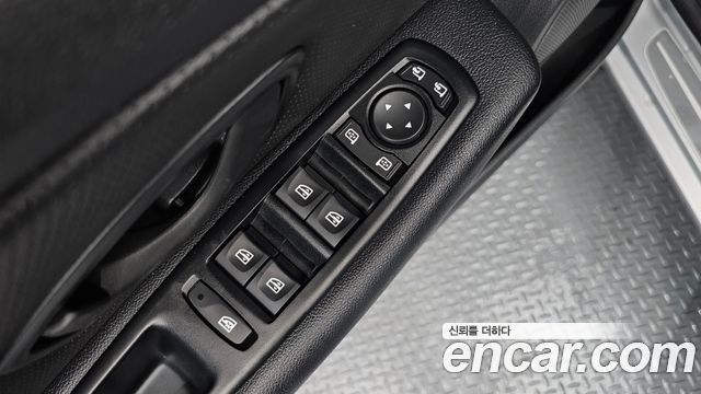 Renault Korea SM3 Neo SE 2019 — фото 12