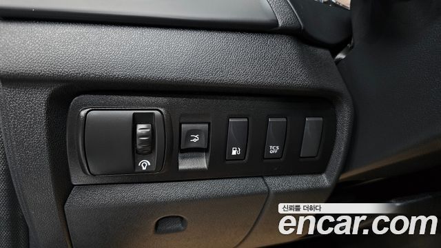 Renault Korea SM3 Neo SE 2019 — фото 13