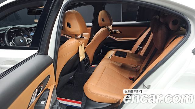 BMW 3 Series (G20) 320i M Sport 2024 — фото 12