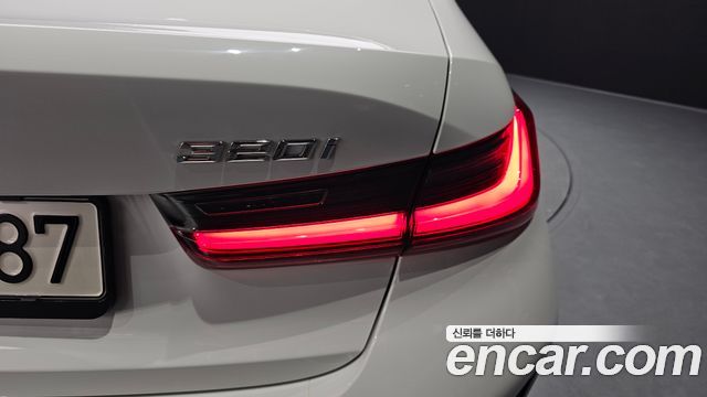 BMW 3 Series (G20) 320i M Sport 2024 — фото 23
